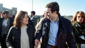 Soraya Sáenz de Santamaría junto a Pablo Casado