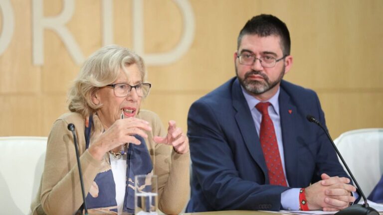 Manuela Carmena y Carlos Sánchez Mato.