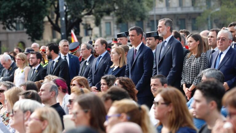 Felipe VI, Pedro Sánchez, Ana Pastor y Pío García Escudero