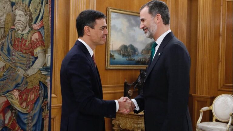 Pedro Sánchez y el Rey Felipe VI