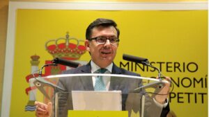 Román Escolano, ministro de Economía y Competitividad