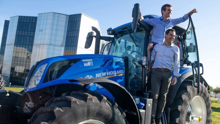 Pablo Casado y Juanma Moreno