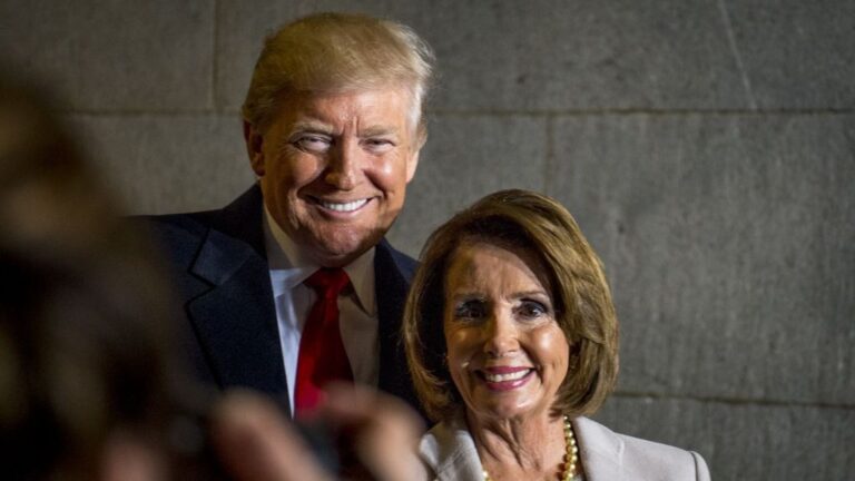 Donald Trump con Nancy Pelosi