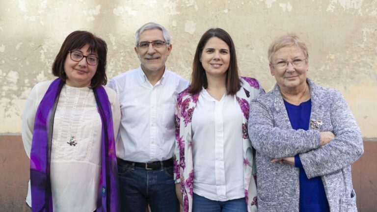 Montserrat Muñoz, Gaspar Llamazares, María Garzón y Teresa Aranguren