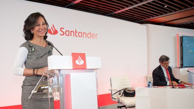 La presidenta de Banco Santander, Ana Botín, y el consejero delegado, José Antonio Álvarez