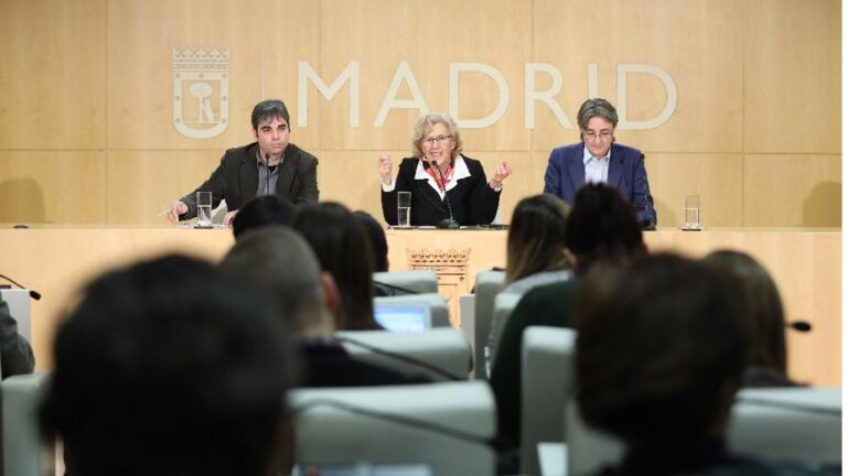 Carmena, Castaño e Higueras.