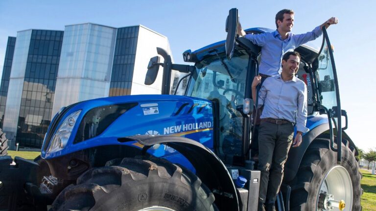 Pablo Casado y Juanma Moreno