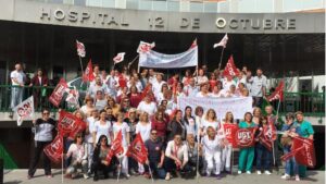 El personal de limpieza del Hospital 12 de Octubre en una de las manifestaciones que han celebrado esta semana