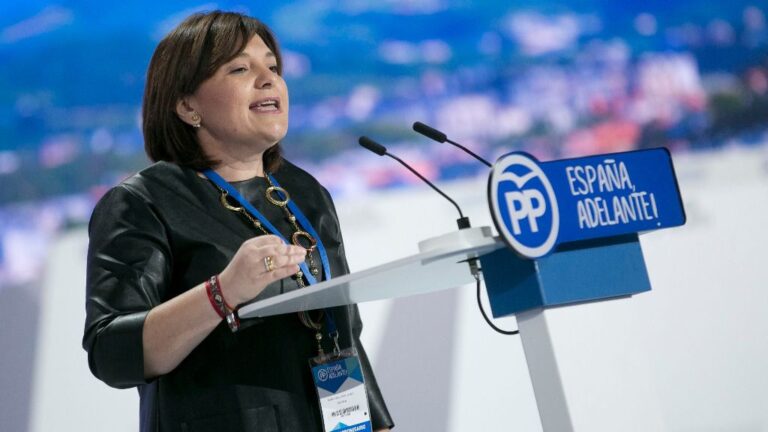 Isabel Bonig, presidenta del PP de Valencia