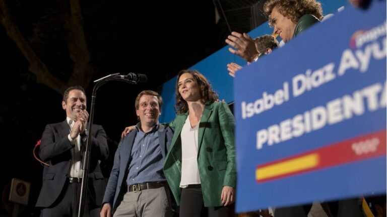 Isabel Díaz Ayuso, candidata del PP de la Comunidad de Madrid, en la noche electoral