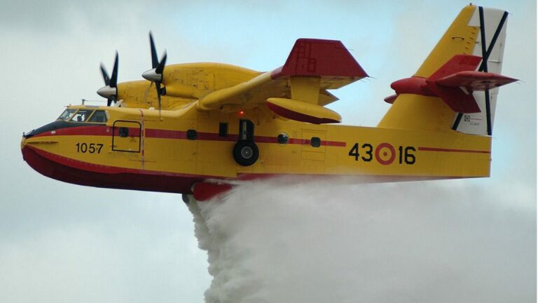 Avión anfibio