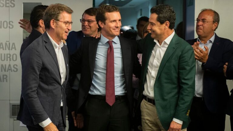 Pablo Casado, Alberto Núñez Feijóo y Juan Manuel Moreno