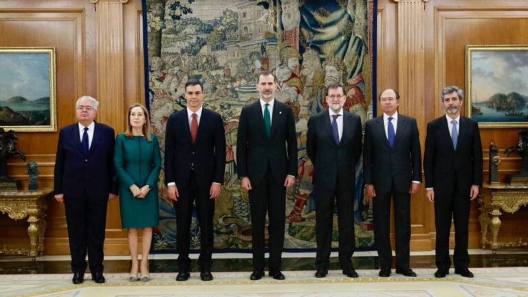 Pedro Sánchez y el Rey Felipe VI