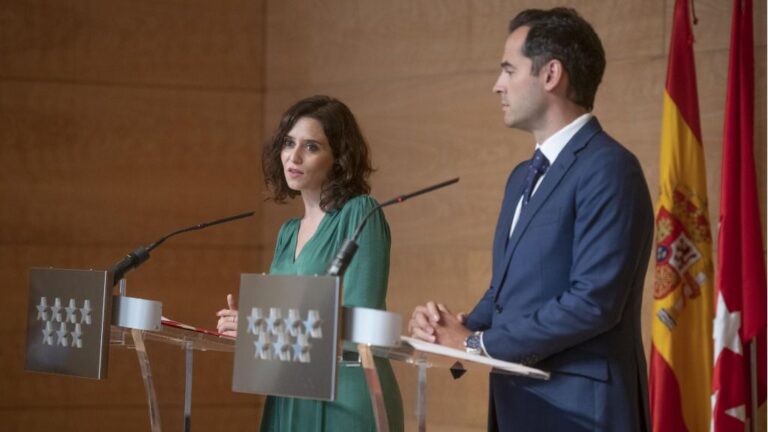 Isabel Díaz Ayuso, presidenta de la Comunidad de Madrid, junto a su vicepresidente Aguado