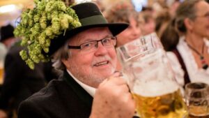 Günter Werner no ha faltado a un solo día del Oktoberfest desde hace 60 años