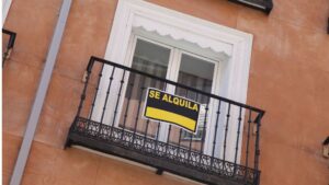 Se alquila vivienda alquiler