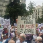 Los pensionistas ponen en su diana al PP por tumbar la revalorización y amenazan con una gran protesta