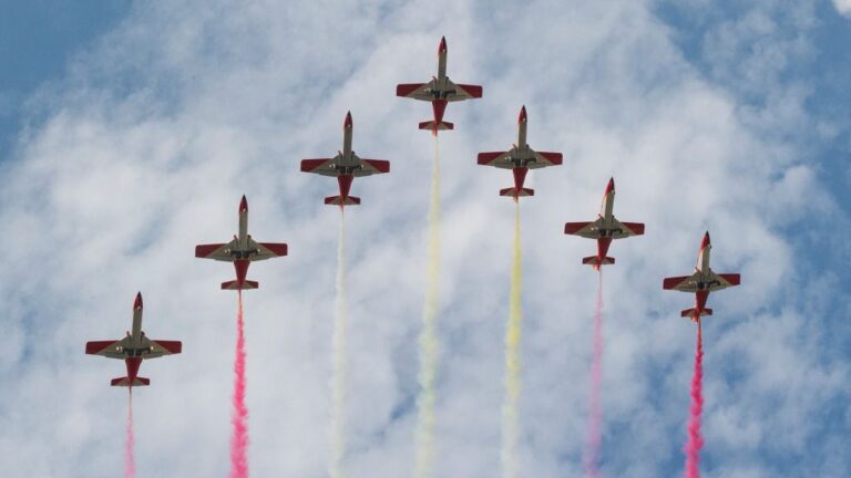 aviones hispanidad defensa militar