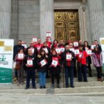 Los promotores de la ILP Medicamentos a un Precio Justo arrancan la campaña de recogida de firmas