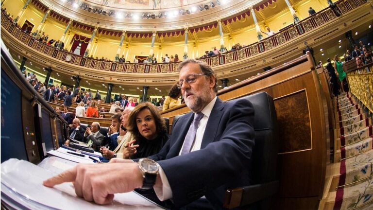 Mariano Rajoy con Soraya Sáenz de Santamaría