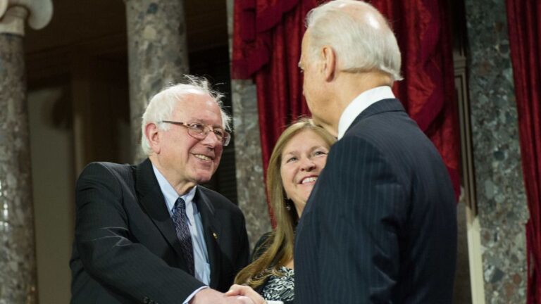 Bernie Sanders y Joe Biden