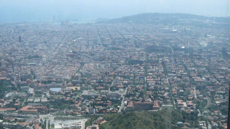 Vista De Barcelona Desde Collserola, Contaminación