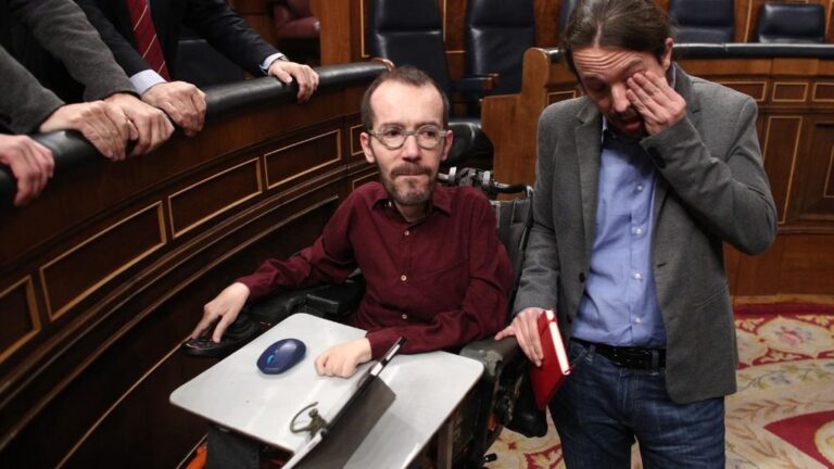 Pablo Iglesias llorando