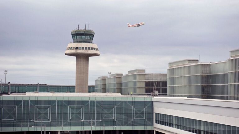 Aeropuerto de Barcelona-El Prat