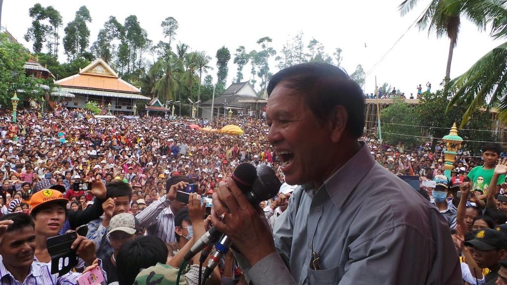 El líder opositor del prohibido Partido de Rescate Nacional de Camboya (CNNP), Kem Sokha