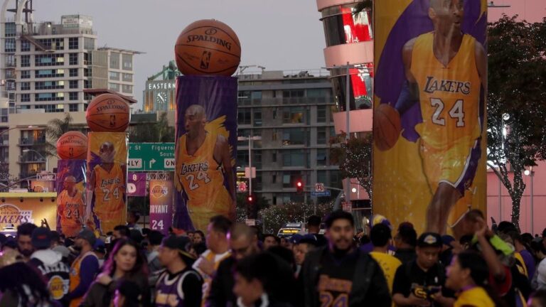 Homenajes a Kobe Bryant en Los Angeles