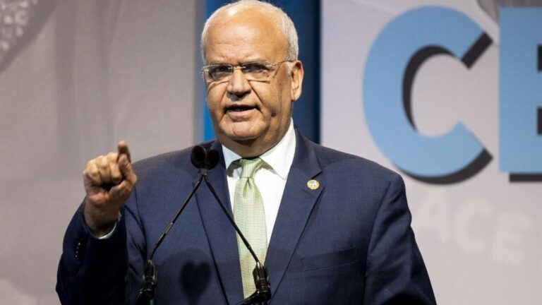 El secretario general de la Organización para la Liberación de Palestina (OLP), Saeb Erekat