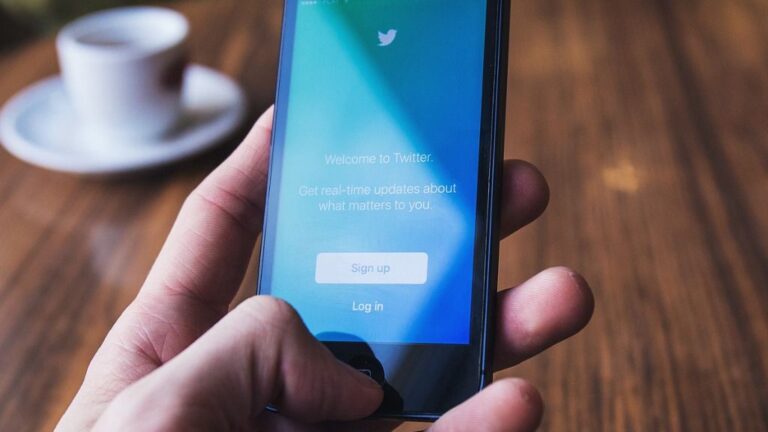 Twitter movil redes sociales