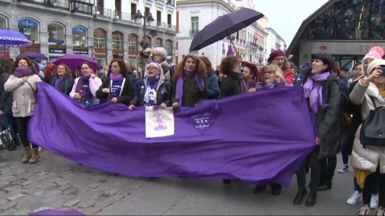 Cadena feminista en Madrid