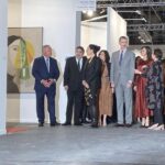 Visita de S.M. Los Reyes junto a las autoridades a las galerias de Francesa Minini y Massimo Minini en ARCO 2020