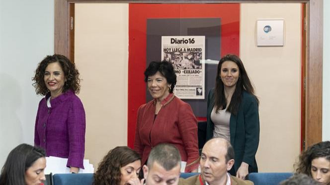 María Jesús Montero, Irene Montero e Isabel Celaá.