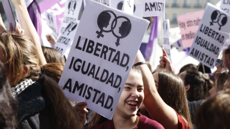 Huega feminista 8m 2019