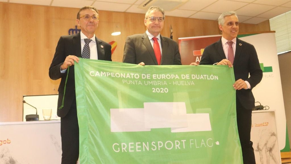 El estreno de la Bandera Verde del Deporte, presentado en el CSD