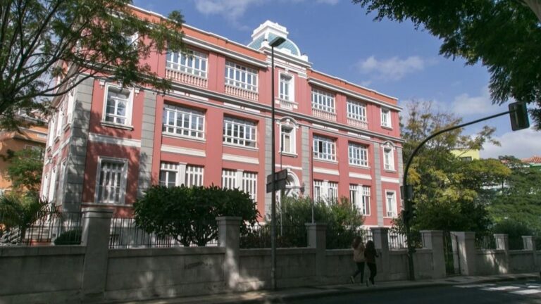 Sede de la Consejería de Sanidad del Gobierno de Canarias en Santa Cruz de Tenerife