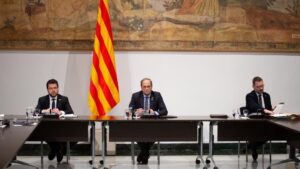 El vicepresidente de la Generalitat, Pere Aragonès; y el presidente de la Generalitat, Quim Torra