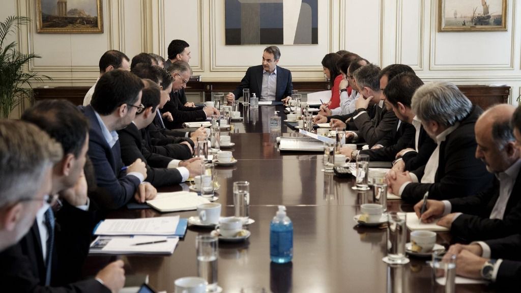 Reunión de emergencia del Gobierno griego sobre el coronavirus