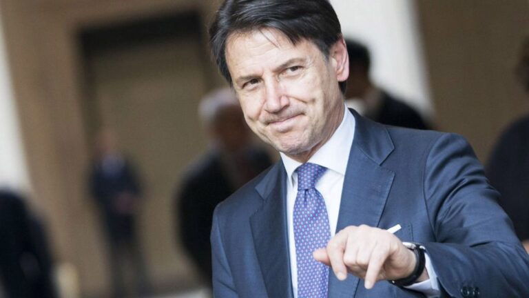 El primer ministro de Italia, Giuseppe Conte