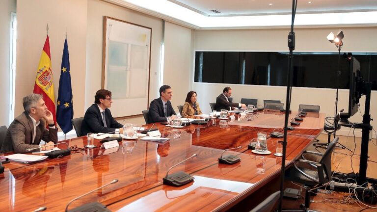 Imagen de la conferencia de Sánchez con los presidentes autonómicos