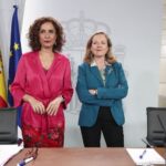 La ministra Portavoz y de Hacienda, María Jesús Montero y la vicepresidenta tercera y ministra de Asuntos Económicos y Transformación Digital, Nadia Calviño