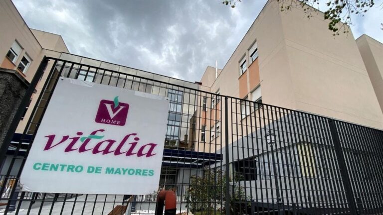 Centro de Mayores Vitalia ubicado en Leganés donde los militares de la UME están llevando a cabo tareas de desinfección para evitar así la propagación del coronavirus en los centros de mayores, en Madrid (España), a 24 de marzo de 2020.