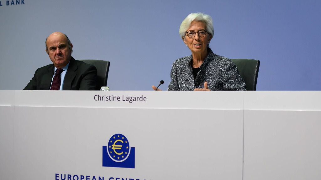 La presidenta del BCE, Christine Lagarde, y el vicepresidente, Luis de Guindos