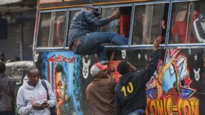 Autobús en Nairobi africa pobreza