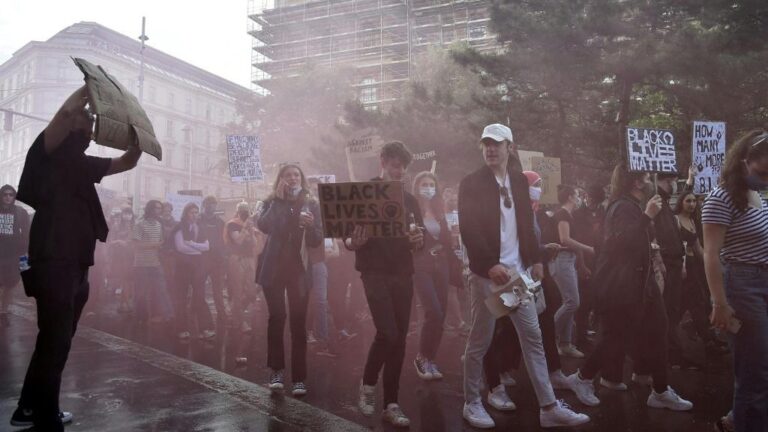 Protesta contra el racismo en Viena