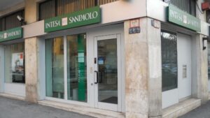 Sucursal de Intesa Sanpaolo