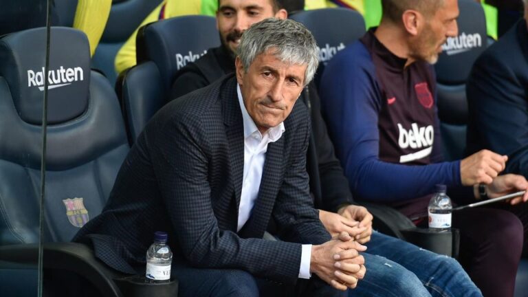 El entrenador del FC Barcelona, Quique Setién