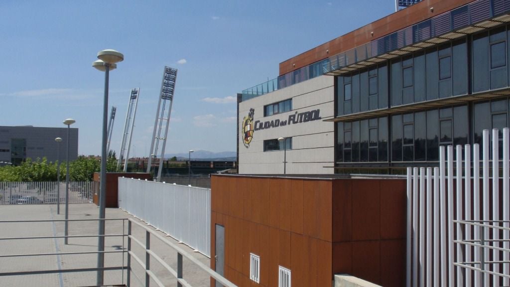 Federación espanola de futbol RFEF villar Las Rozas